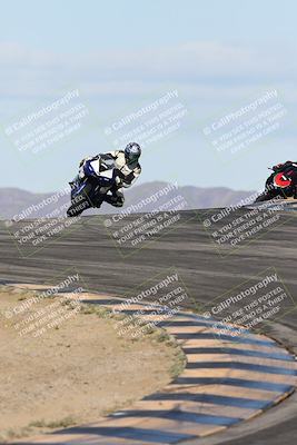 media/Nov-16-2025-Race Pace (Sun) [[8c5fa54630]]/Verified Riders/1-Turns 9 and 10 (925am)/